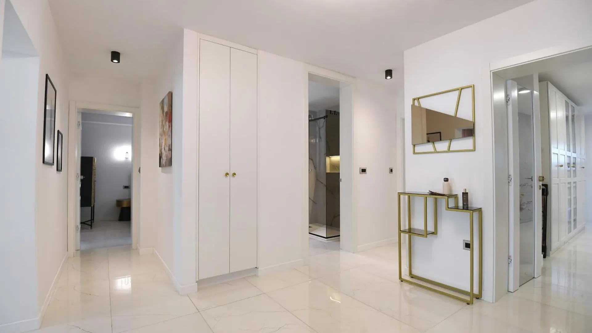 Stellazara Luxury Residence, New, Sea View, Center דירה זאדאר