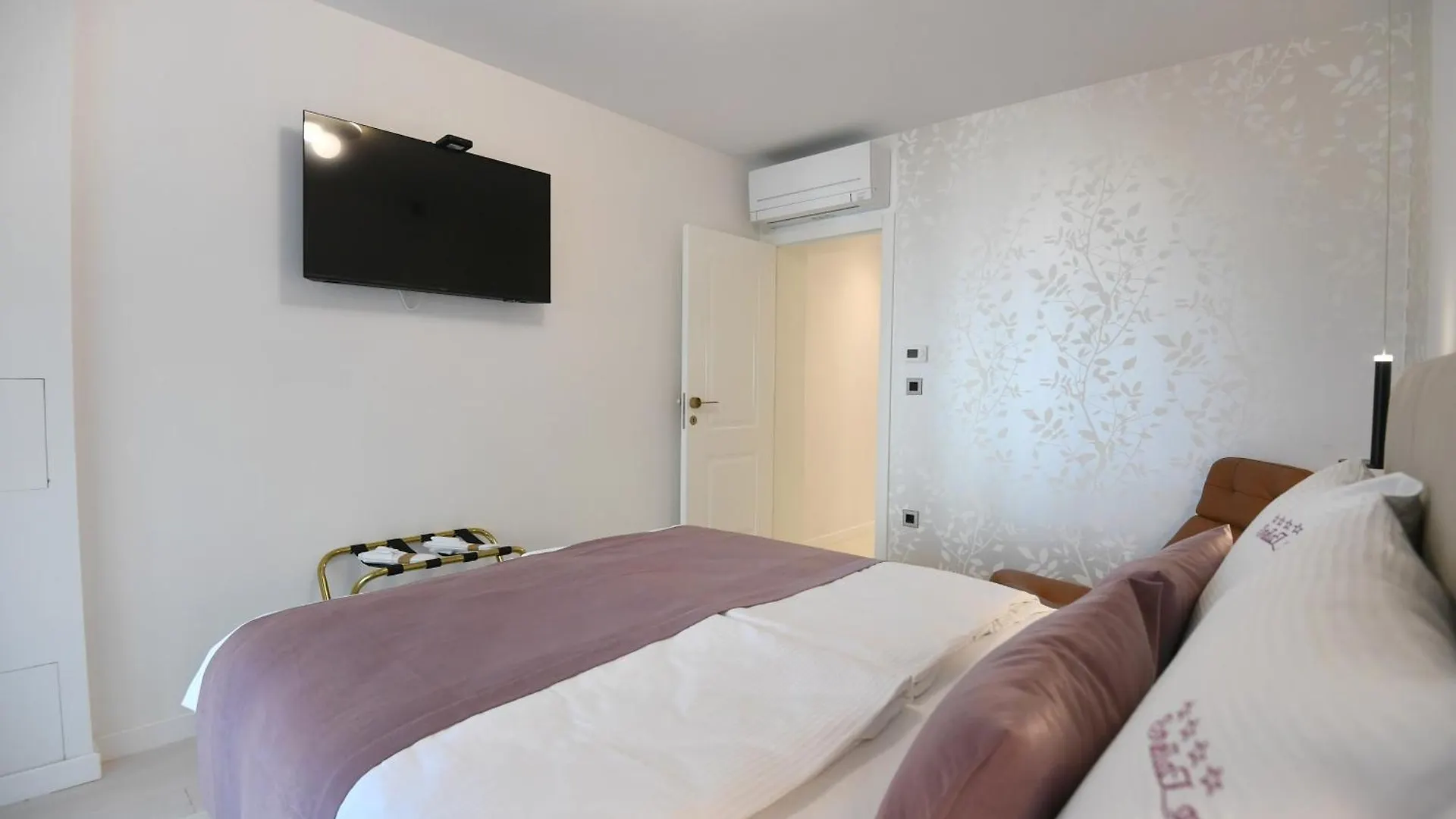 Stellazara Luxury Residence, New, Sea View, Center דירה זאדאר