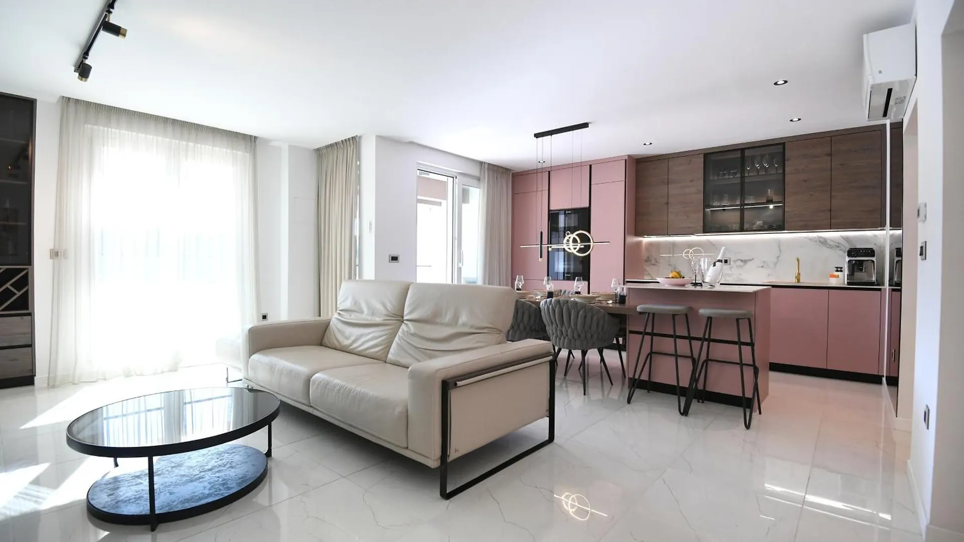 Stellazara Luxury Residence, New, Sea View, Center